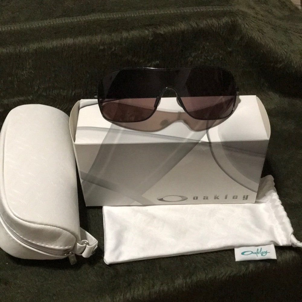 Oakley Distress Sunglasses